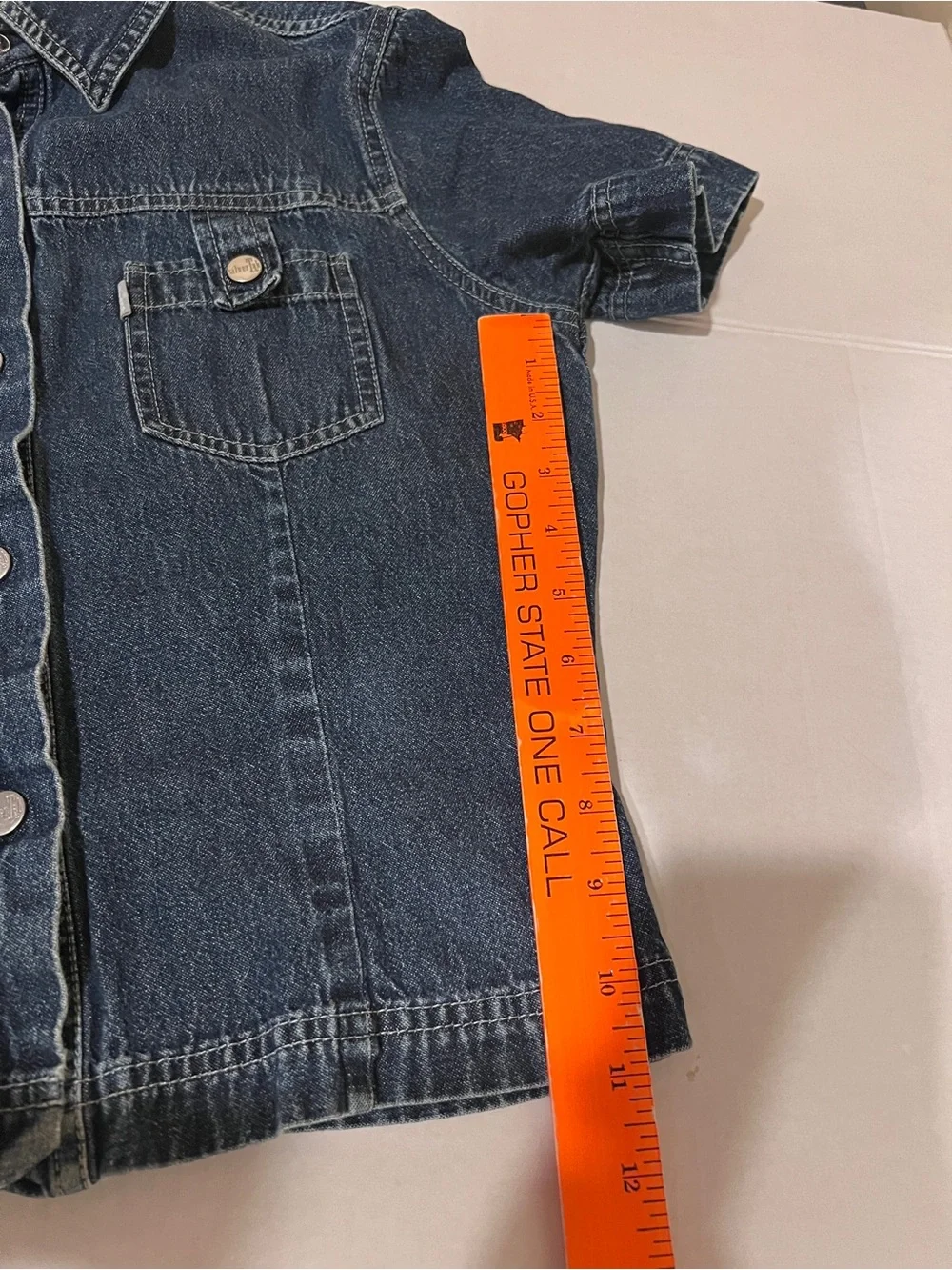 Levi's Silver Tab Women’s Blue Short-Sleeve Denim Collar Cropped Jean Top M